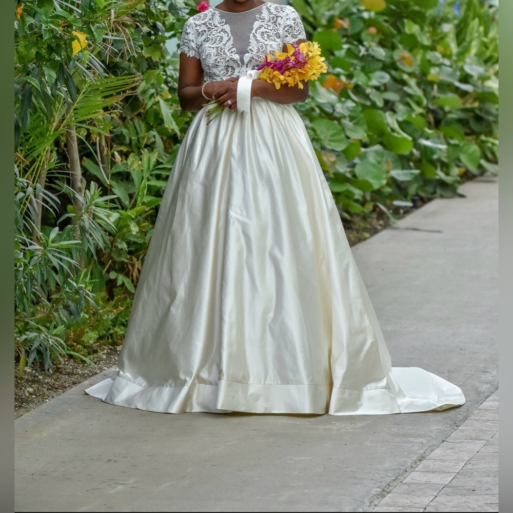 Wedding Dress 6US